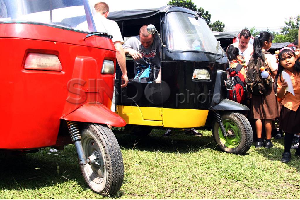 Reli Bajaj Medan-Bali