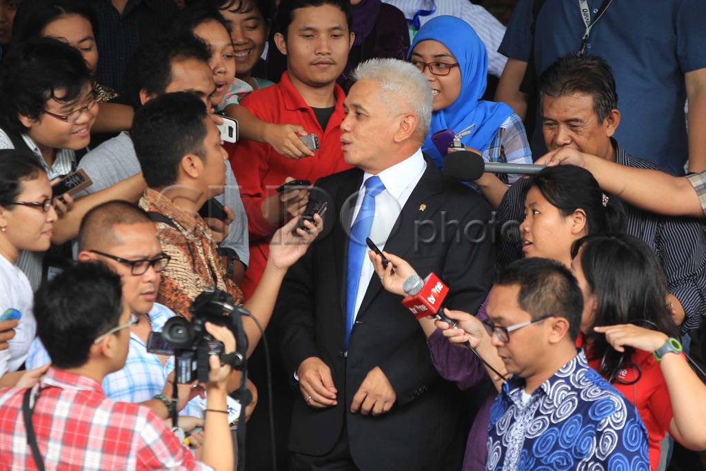 Pemerintah Belum Beri...