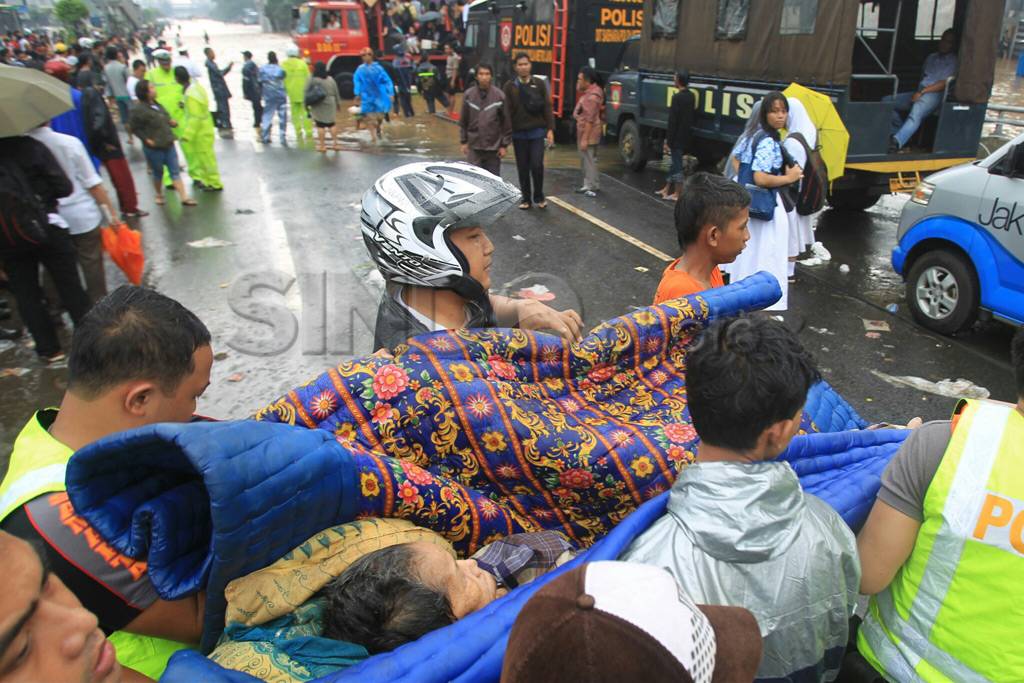 Bundaran HI Terendam
