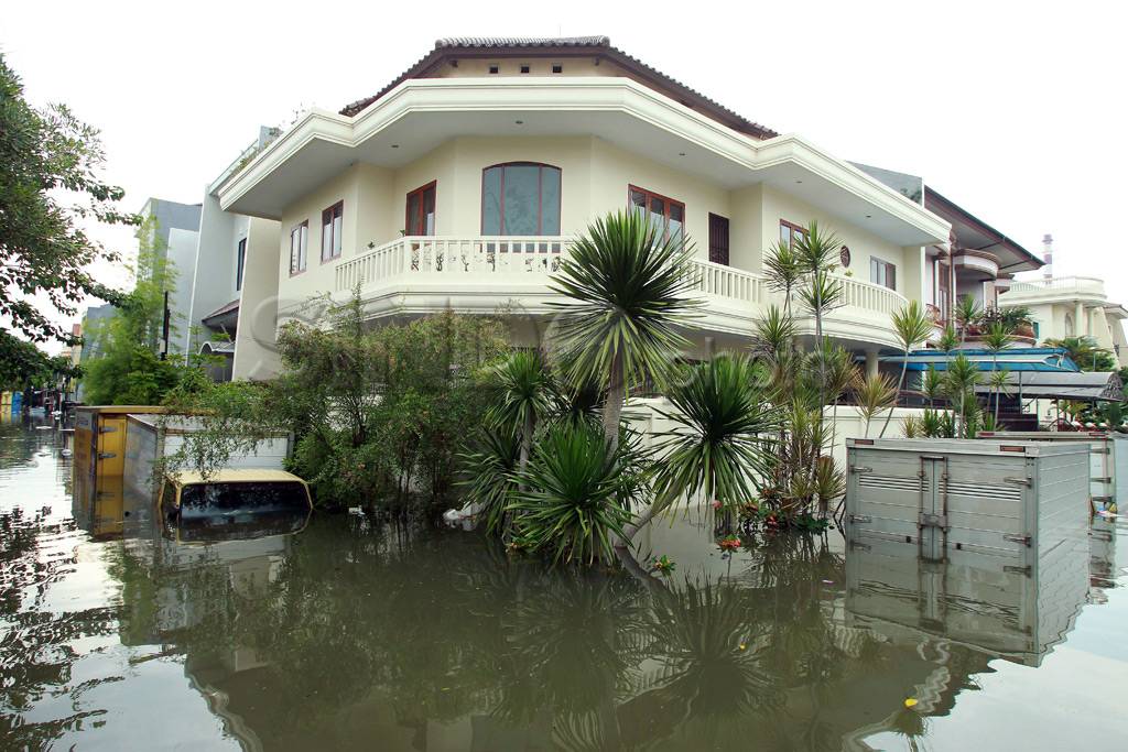 Pluit Terendam