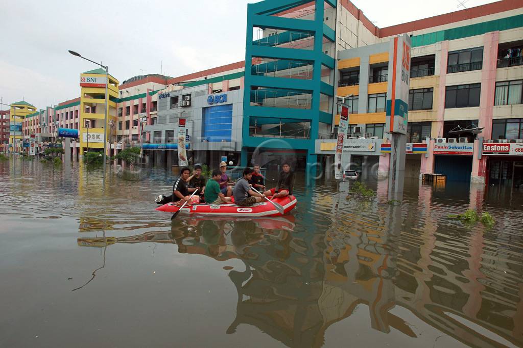 Pluit Terendam
