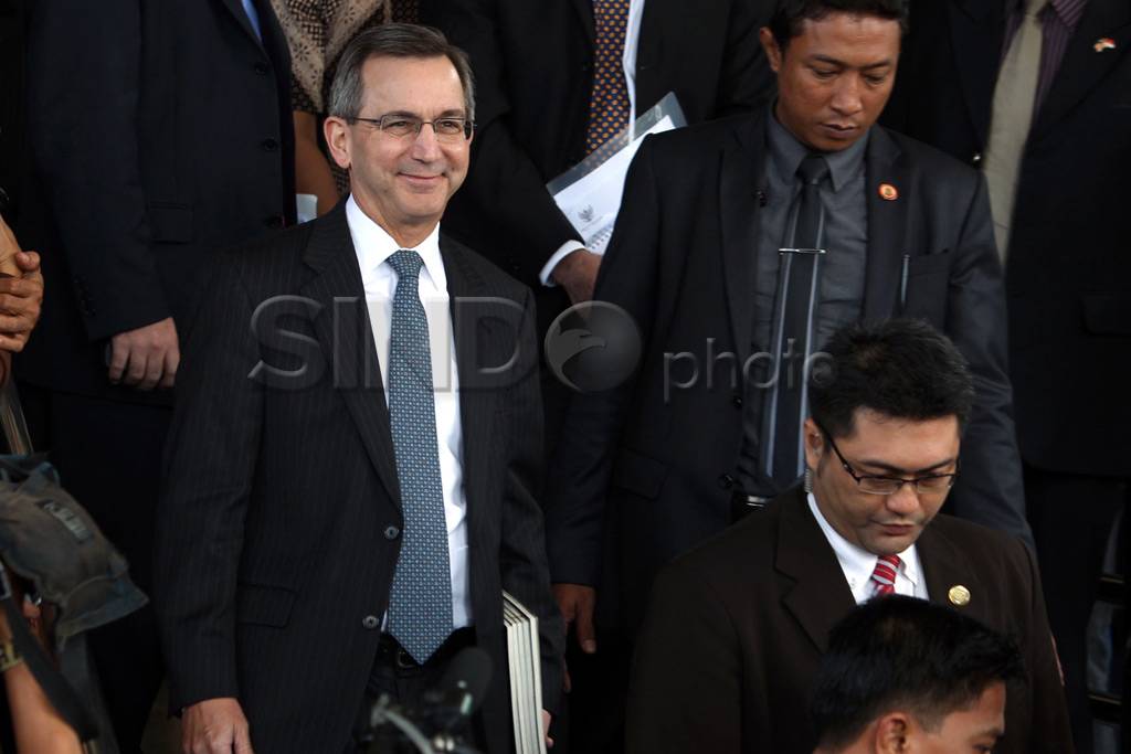 Dubes AS Tawarkan Bantuan...