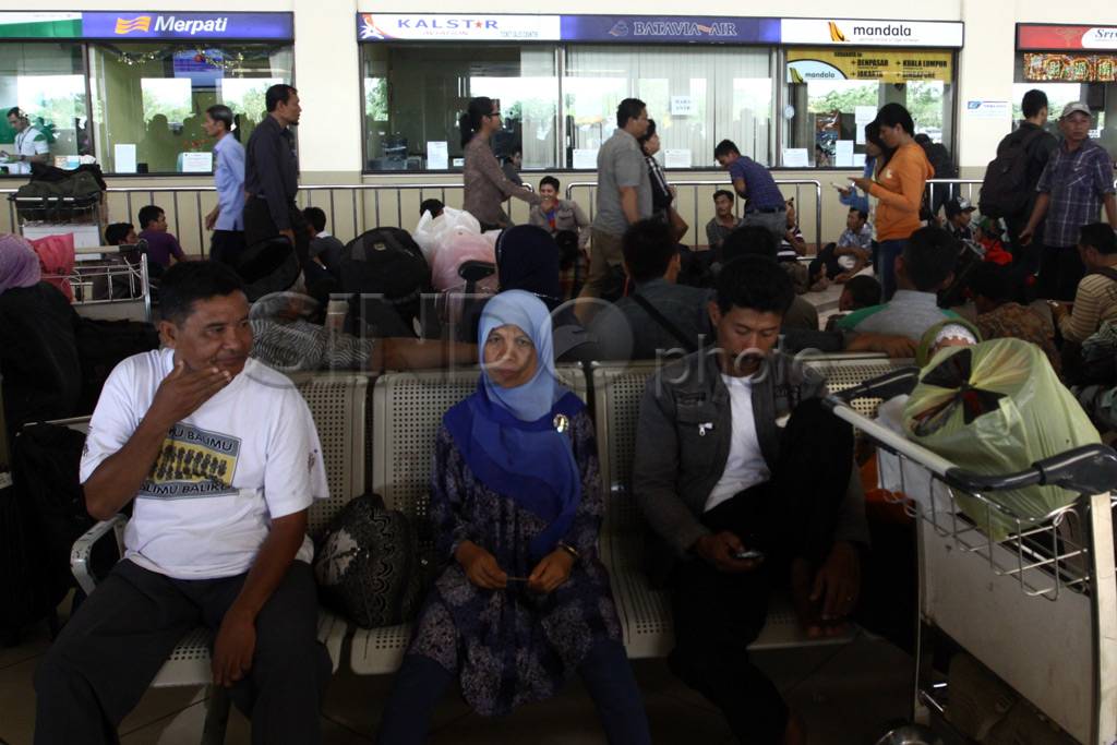 Penumpang Batavia Air...