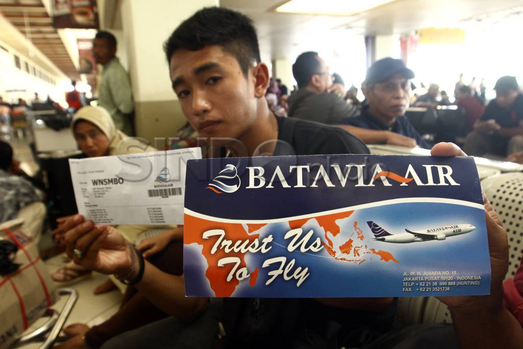 Penumpang Batavia Air...