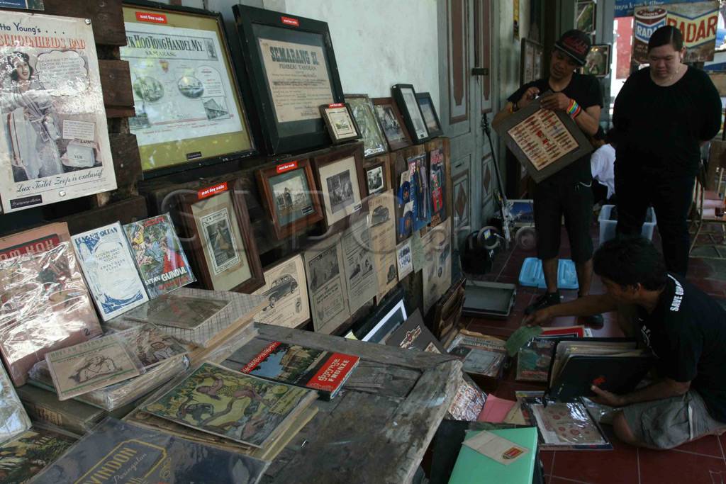 Pameran Kertas Djadoel