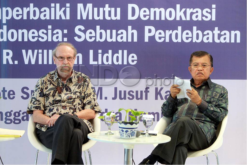 Diskusi Buku Demokrasi