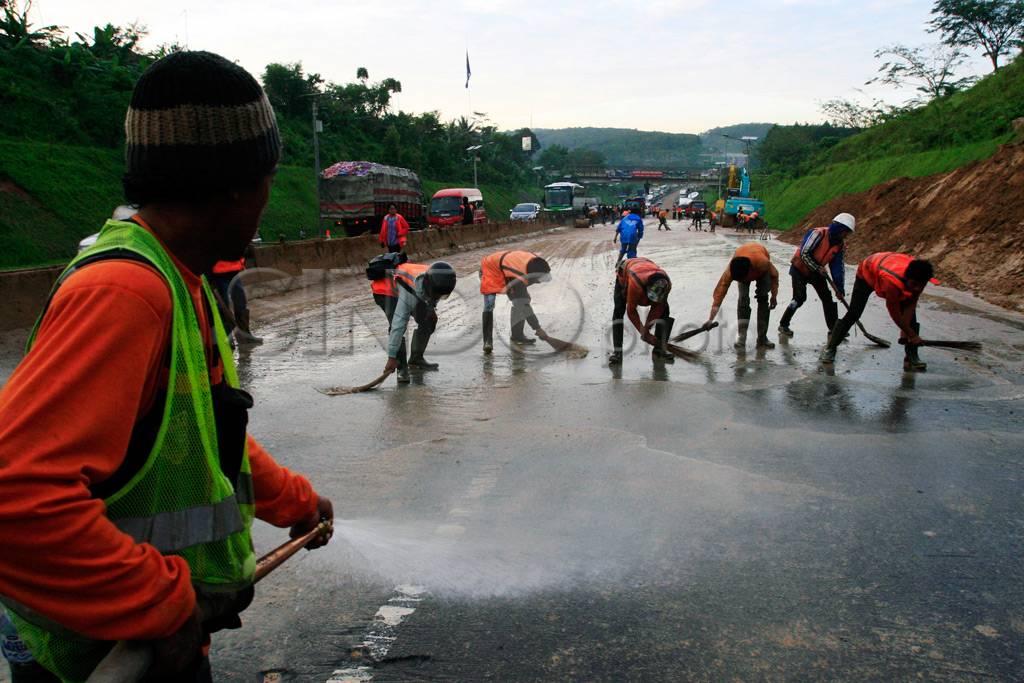 Tol Cipularang Kembali...