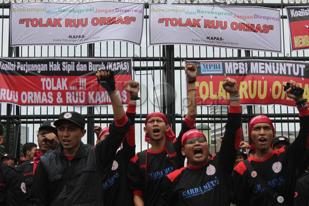 Buruh Tolak RUU Ormas