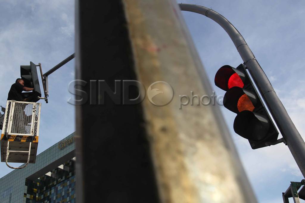 Perawatan Traffic Light