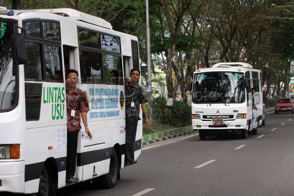 Pengoperasian bus mahasiswa...