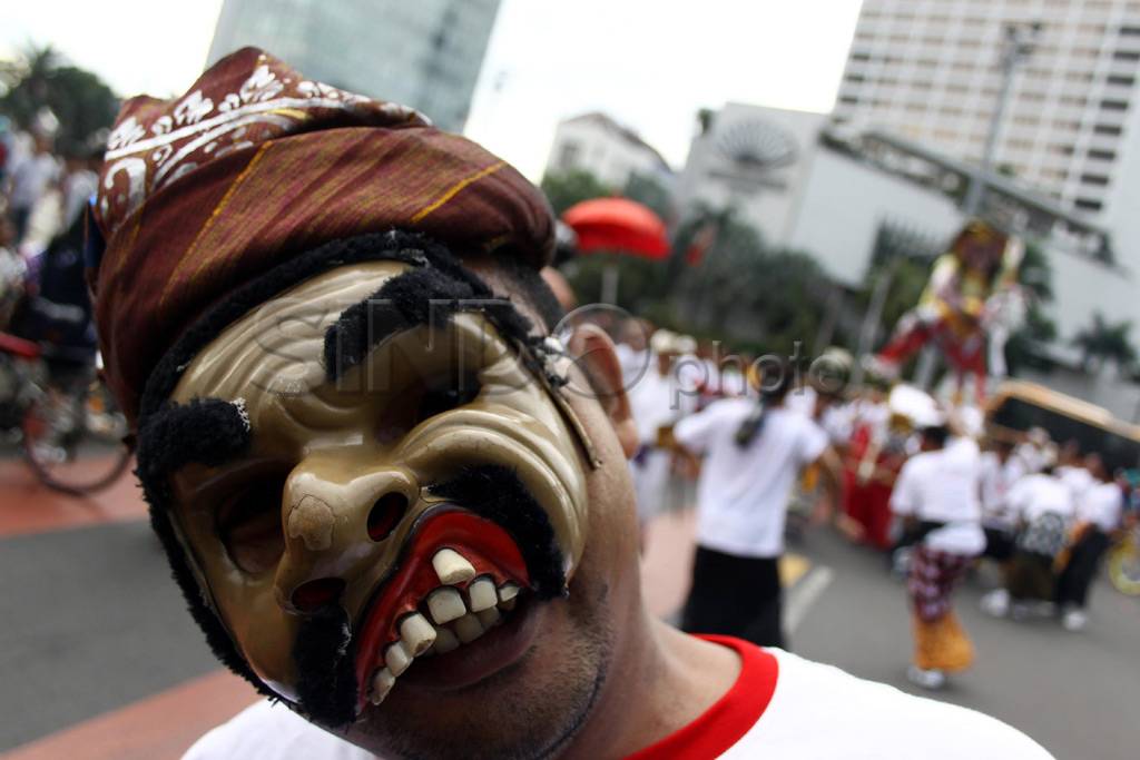 Pawai Ogoh-ogoh akan...