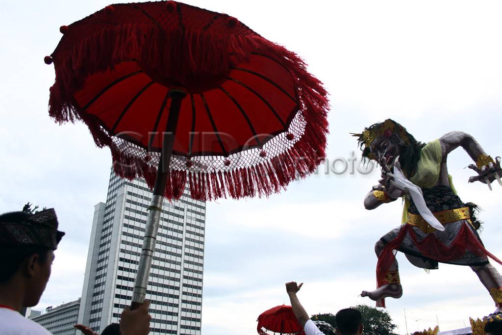 Pawai Ogoh-ogoh akan...