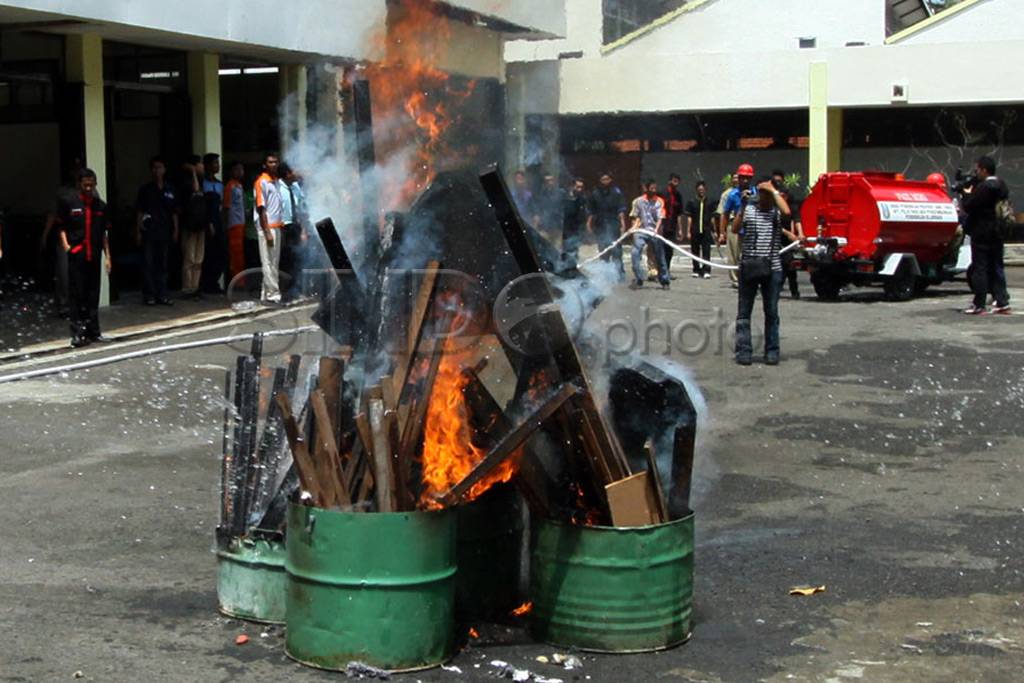 Mobil PMK mini karya...