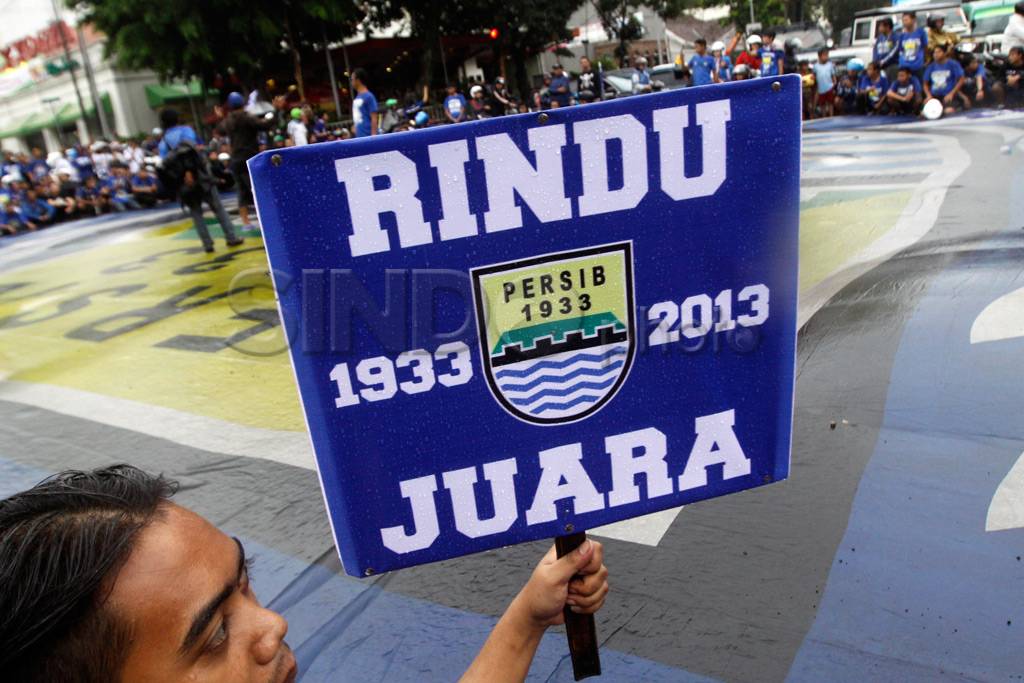 Bobotoh rindu juara