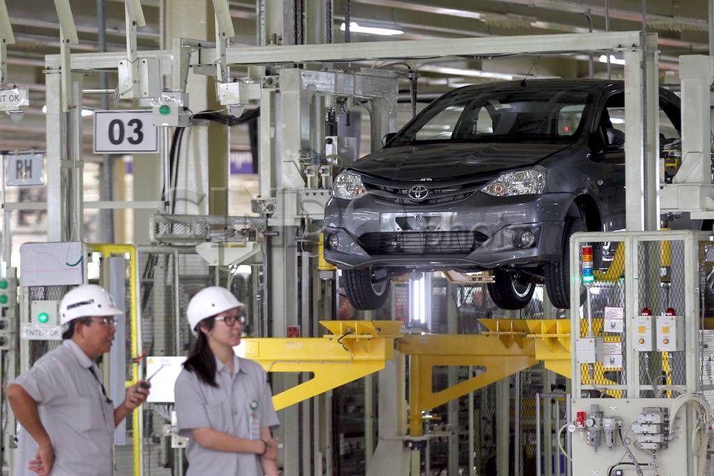 Pabrik Toyota Etios...