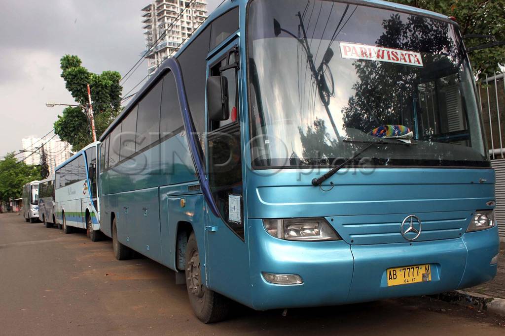KPK sita enam unit Bus...