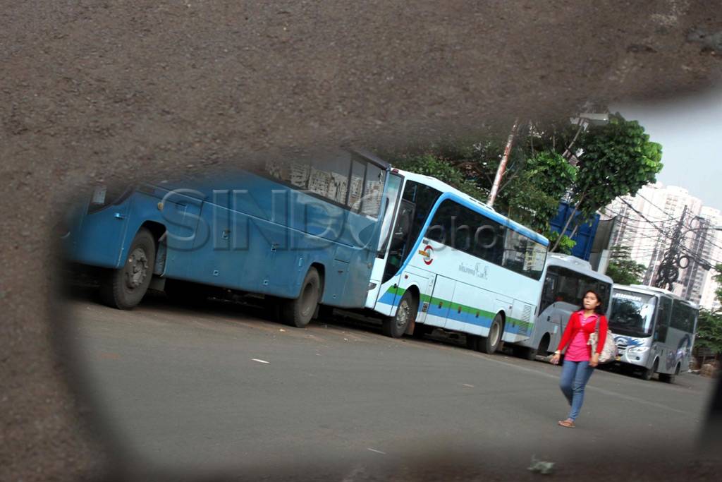 KPK sita enam unit Bus...