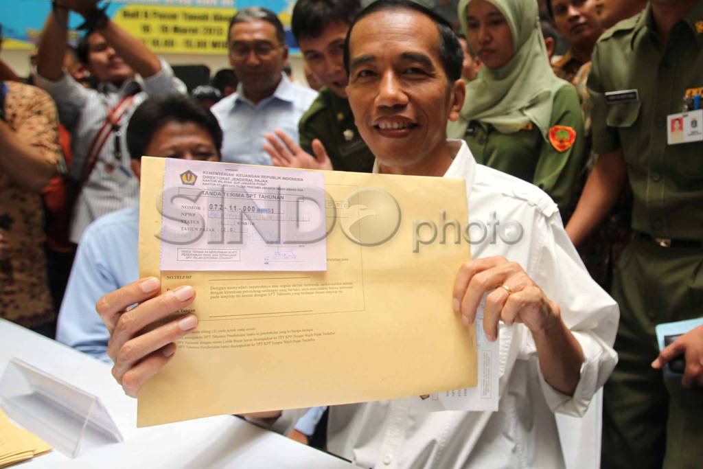 Jokowi serahkan SPT