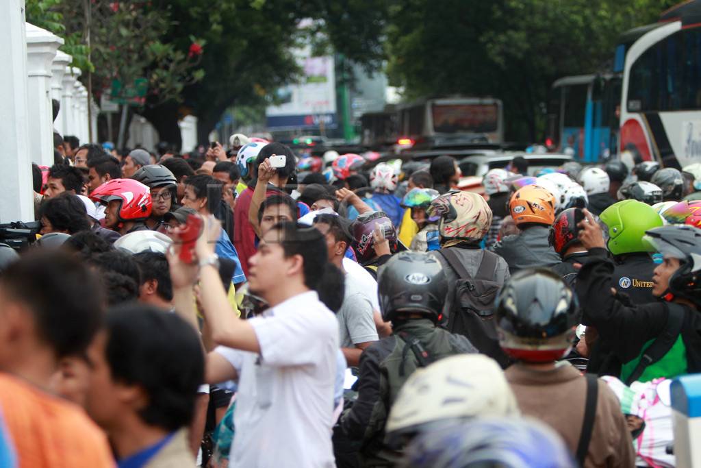 Setneg Terbakar