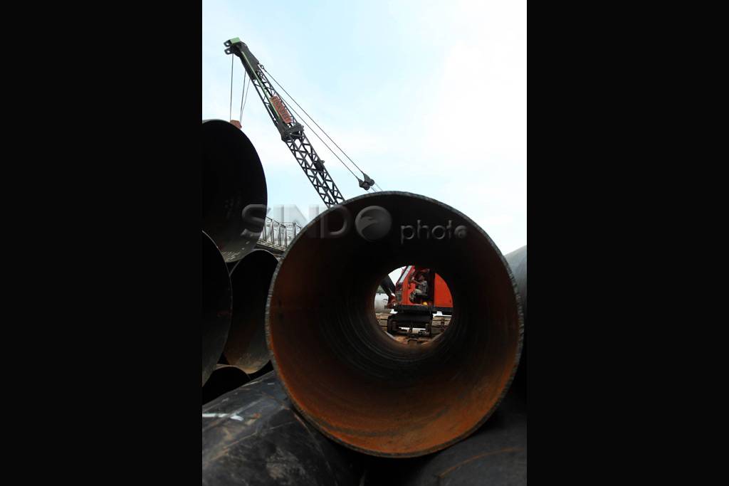 Pembangunan jembatan...