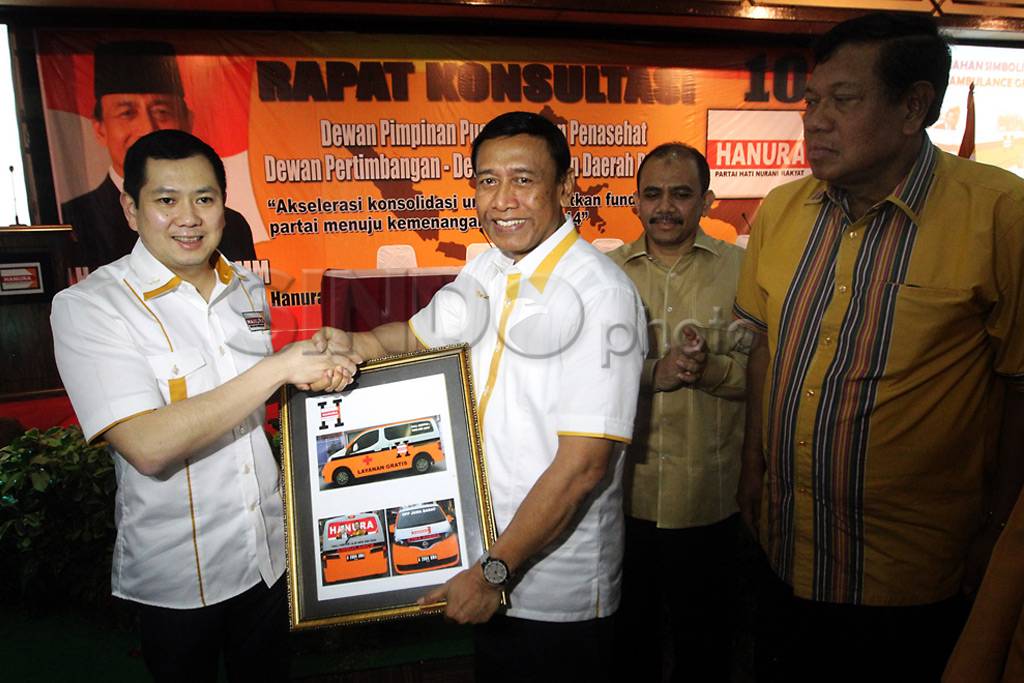 Ambulan Hanura untuk...