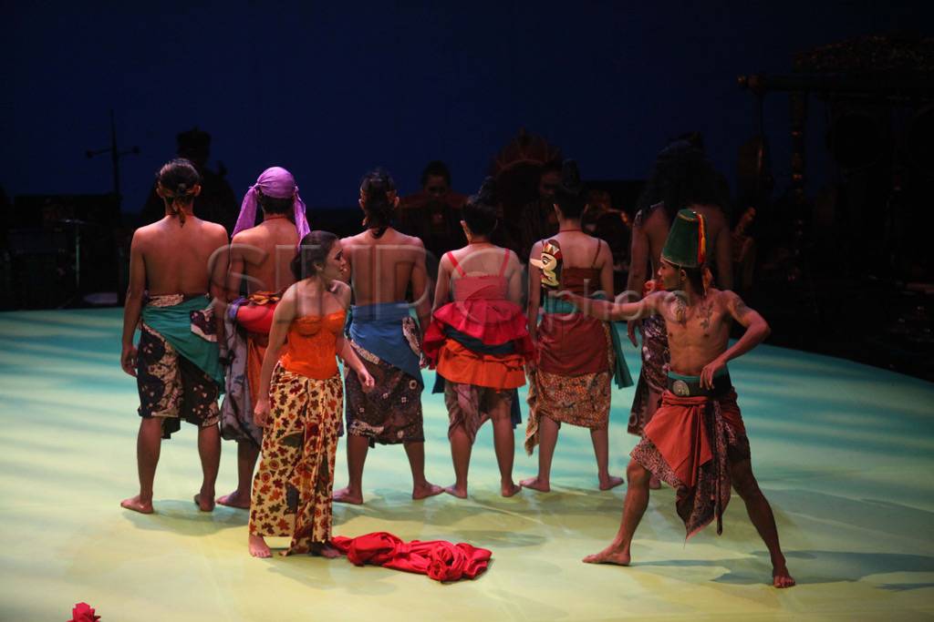 Opera Jawa Selendang...