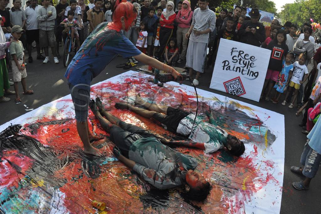 Free style painting