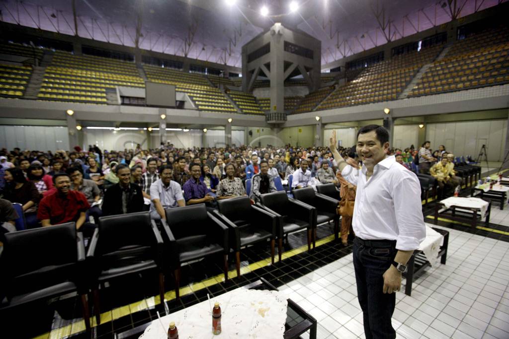 Hary Tanoe motivasi...