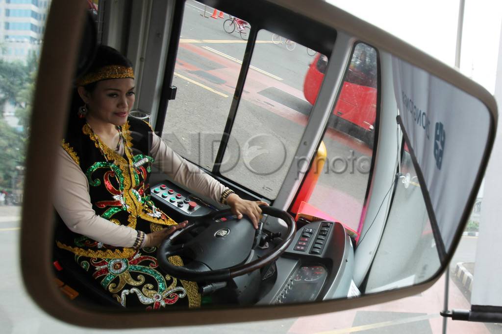 Hari Kartini, pramudi...