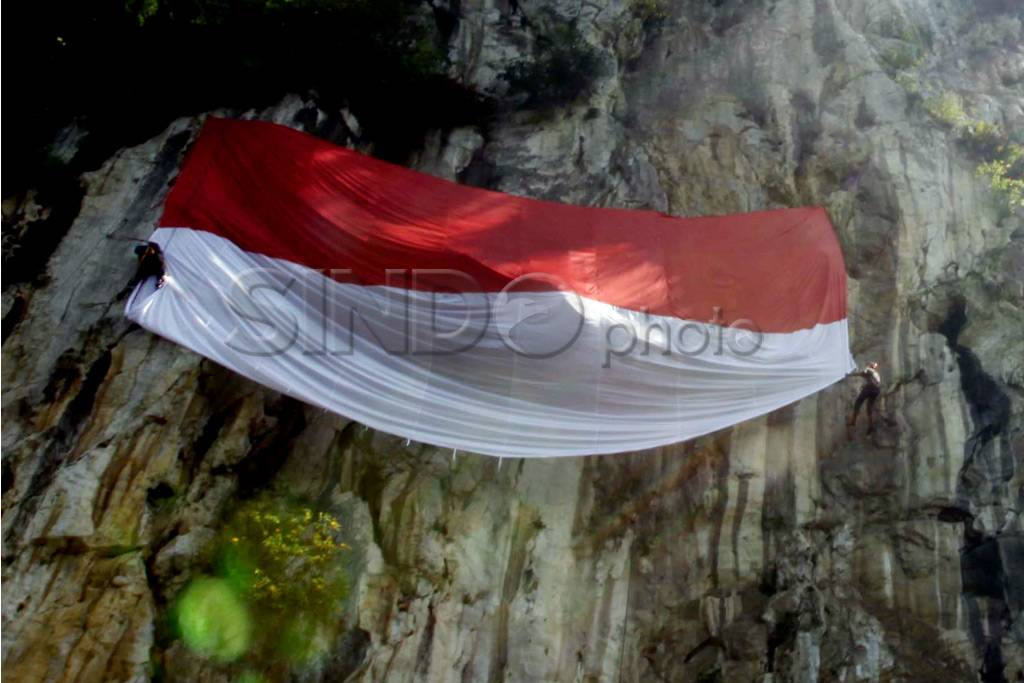 Peringatan hari bumi