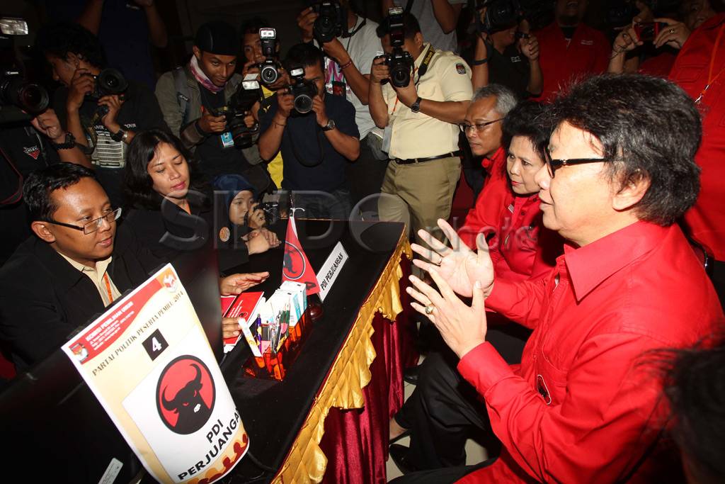 Hari terakhir 8 Parpol...