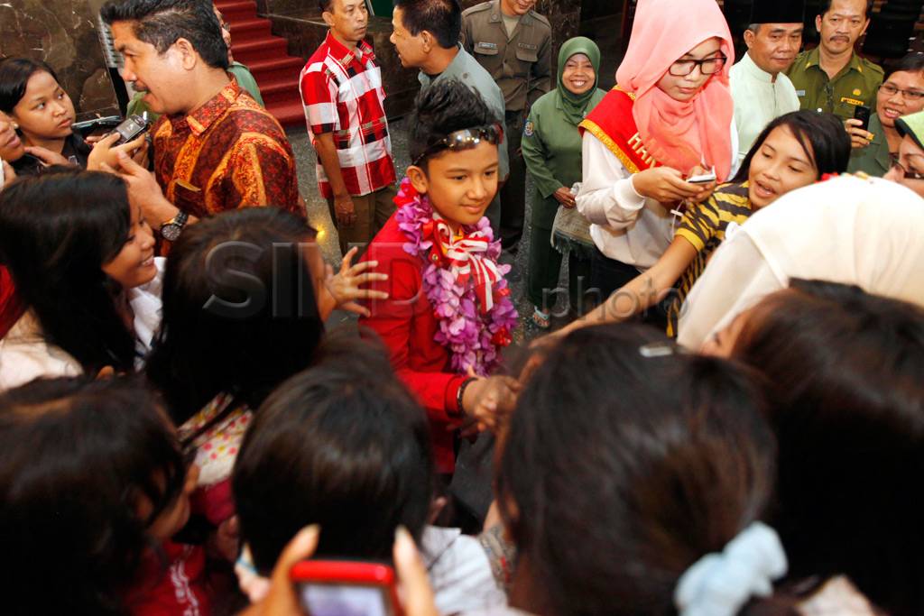Juara Idola Cilik 2013...