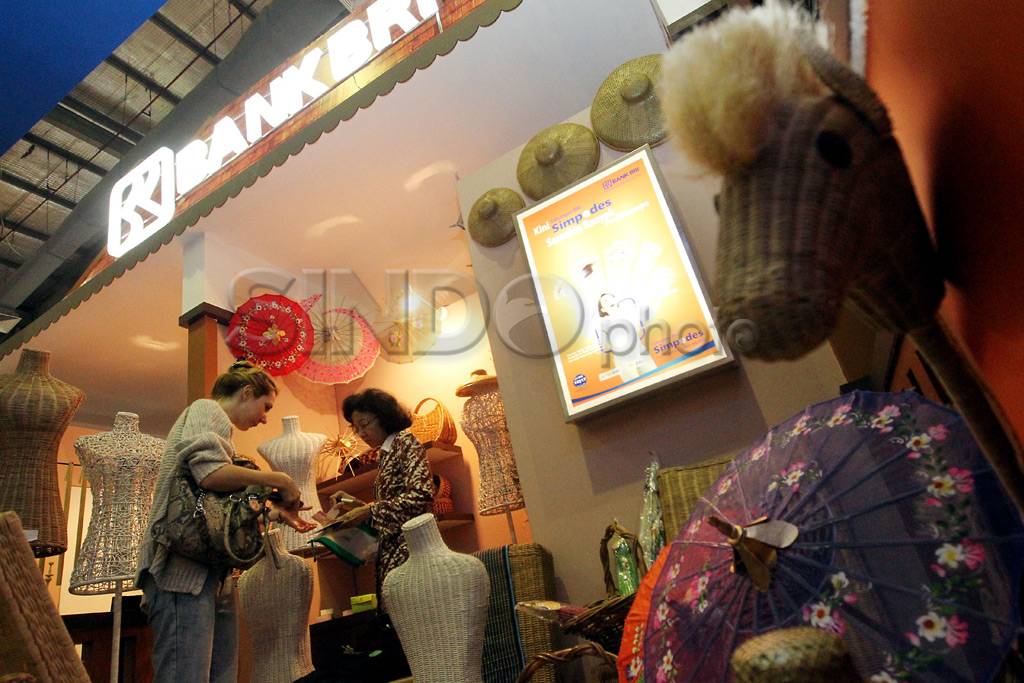UMKM binaan di pameran...