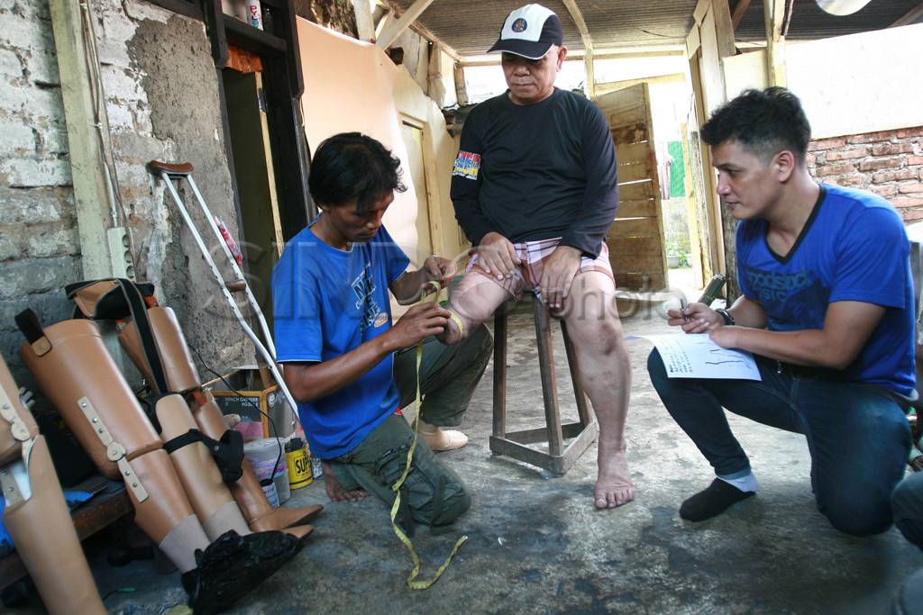 Pesan kaki palsu