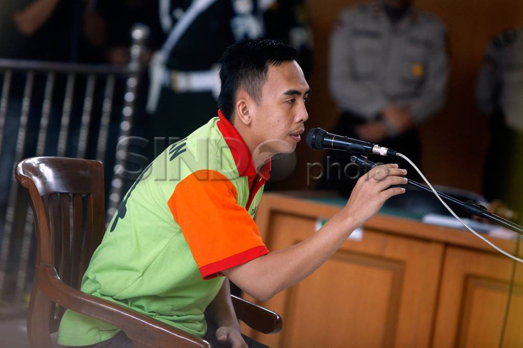 Sidang perdana kasus...