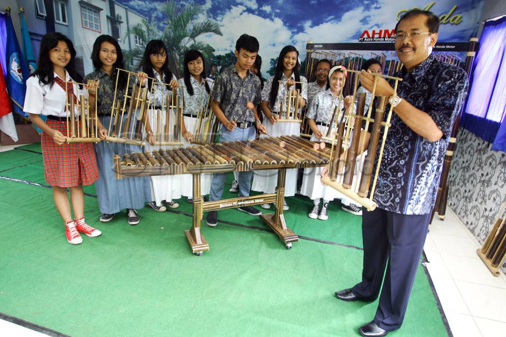 AHM ajak generasi muda...