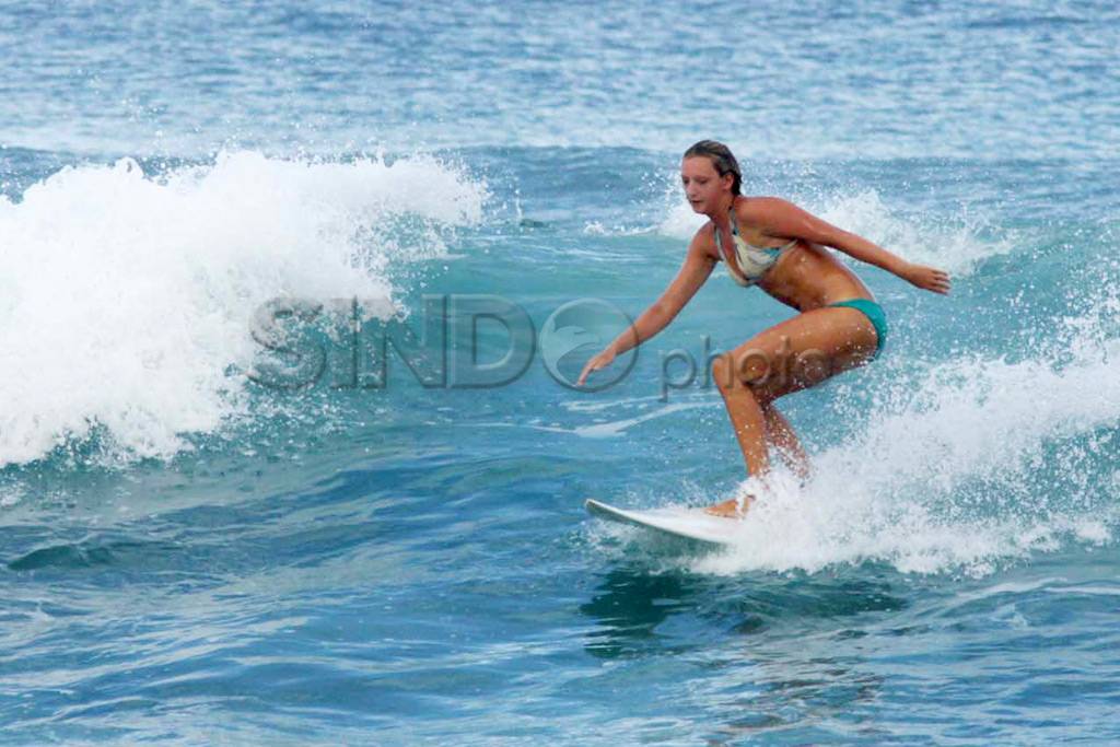 Kejuaraan surfing internasional