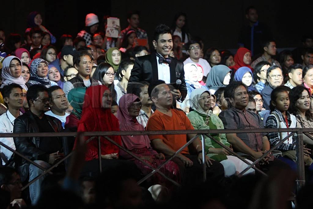 Kemeriahan malam result...