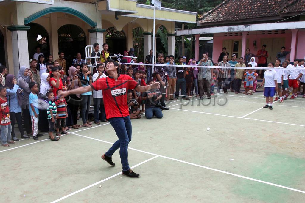 Tontowi Ahmad beri coaching...