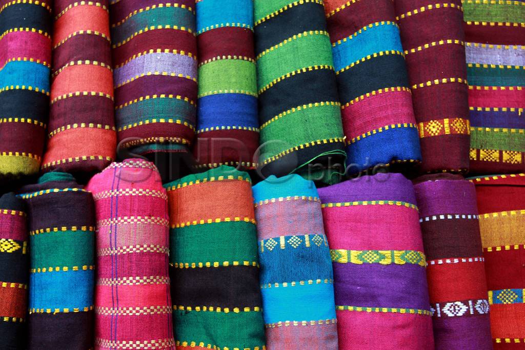 Kain tenun Lombok