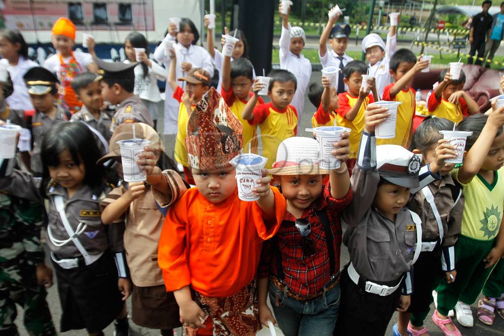 Anak-anak rayakan Hari...
