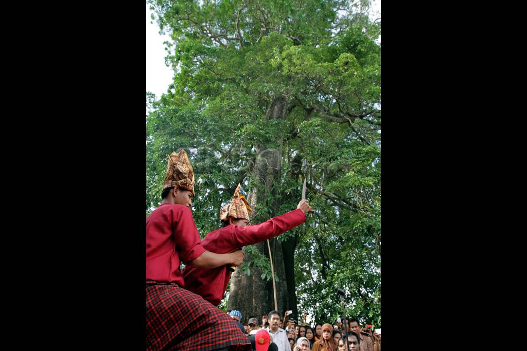 Pesta adat Galesong
