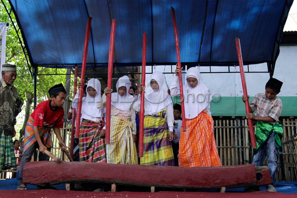 Pesta adat Galesong