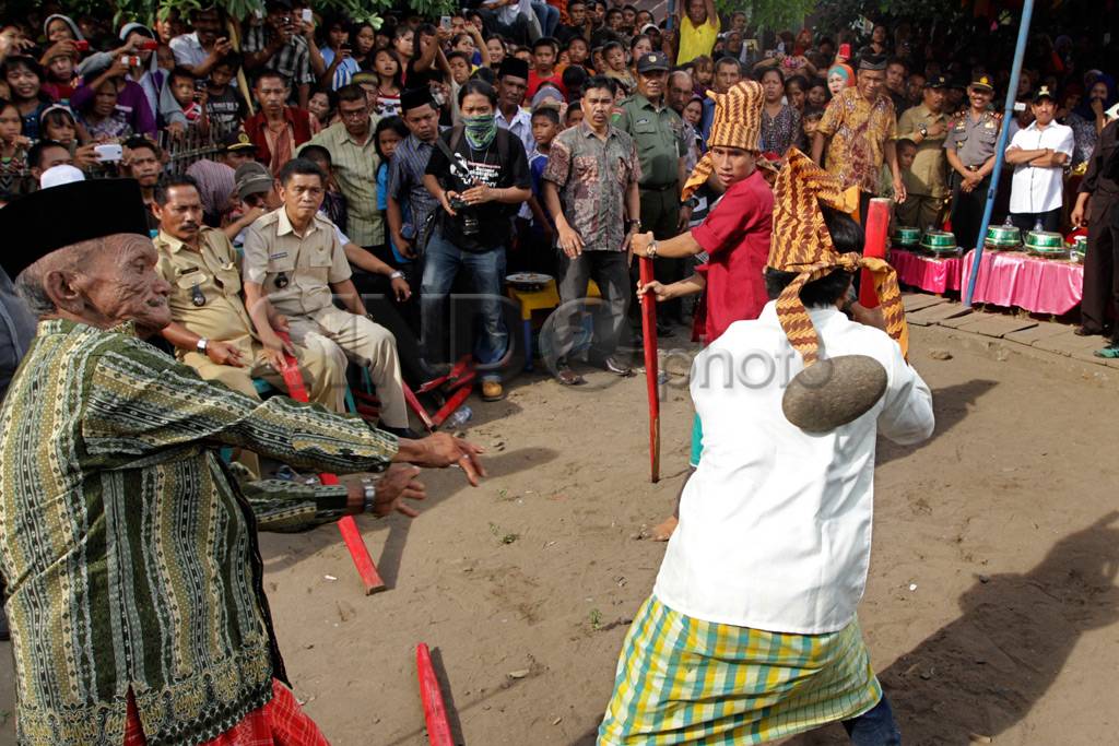 Pesta adat Galesong