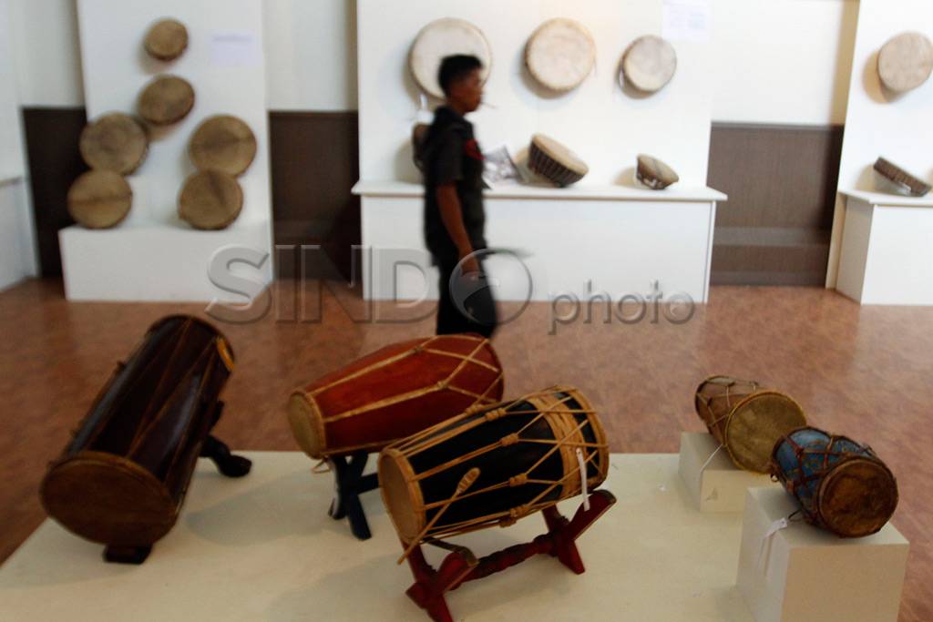 31 Museum pamerkan alat...
