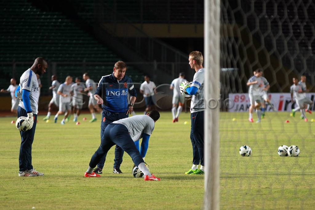 De Oranje latihan di...