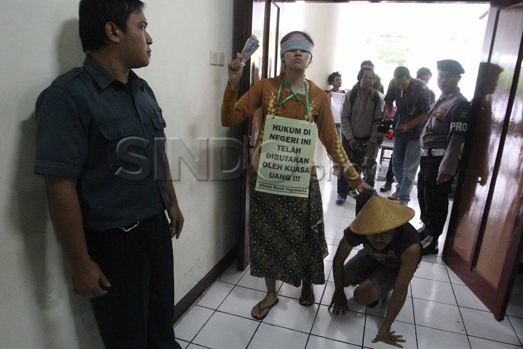 Buruh tuntut keadilan