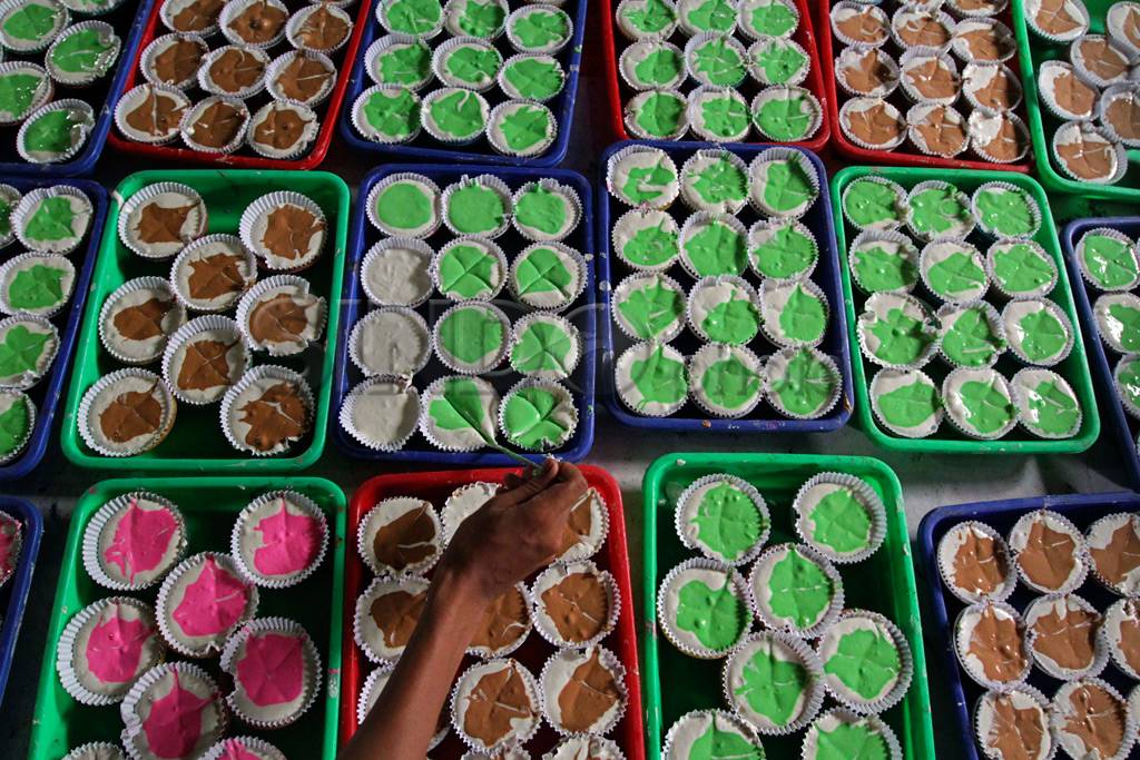 Lezatnya kue bolu khas...