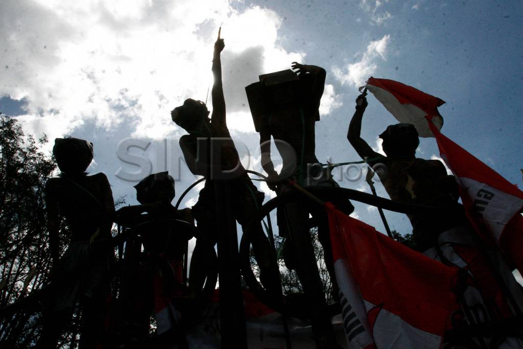 Manusia lumpur demo...