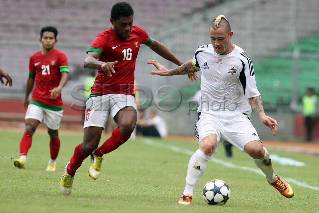 Gol tunggal Radja taklukkan...